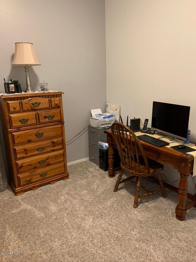 Guest-Office 1