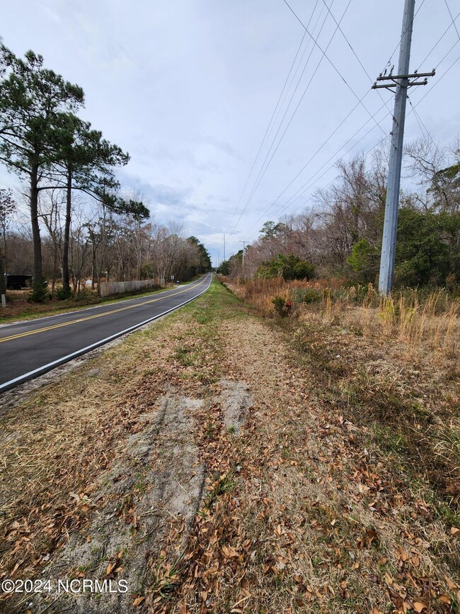 372 Bogue Loop - 3