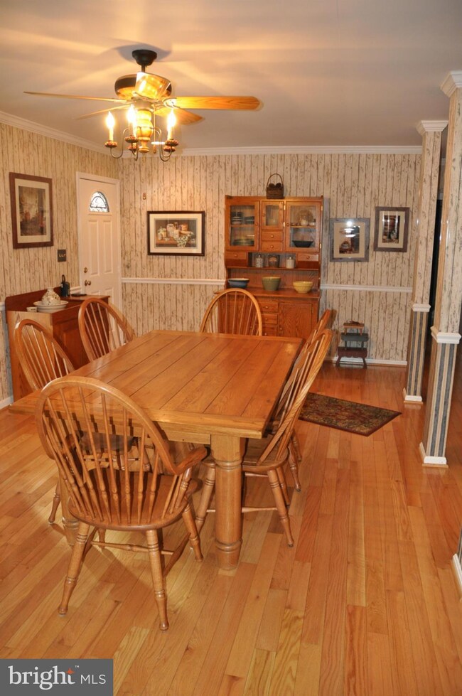 21065 Grey Fox Ln, Leesburg, VA 20175 - photo 5