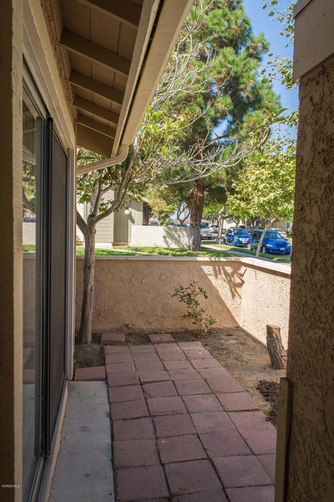 5143 Jefferson Square, Oxnard, CA 93033 - photo 7