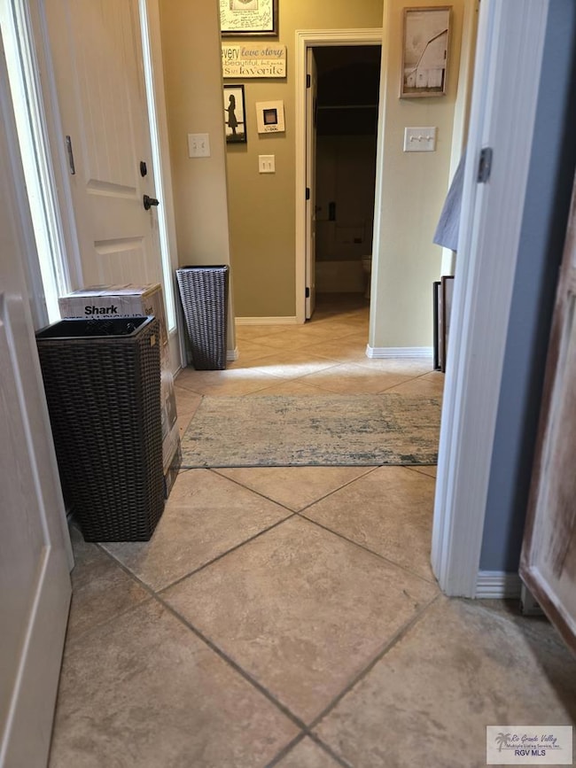 83 Torrey Pines Dr, Laguna Vista, TX 78578 - photo 4