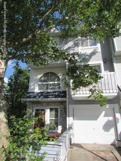 71 Country Dr E unit 52, Staten Island, NY 10314 - photo 2