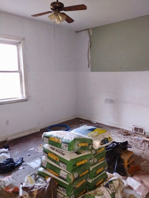 419 Bellvue St, Wall, PA 15148 - photo 4