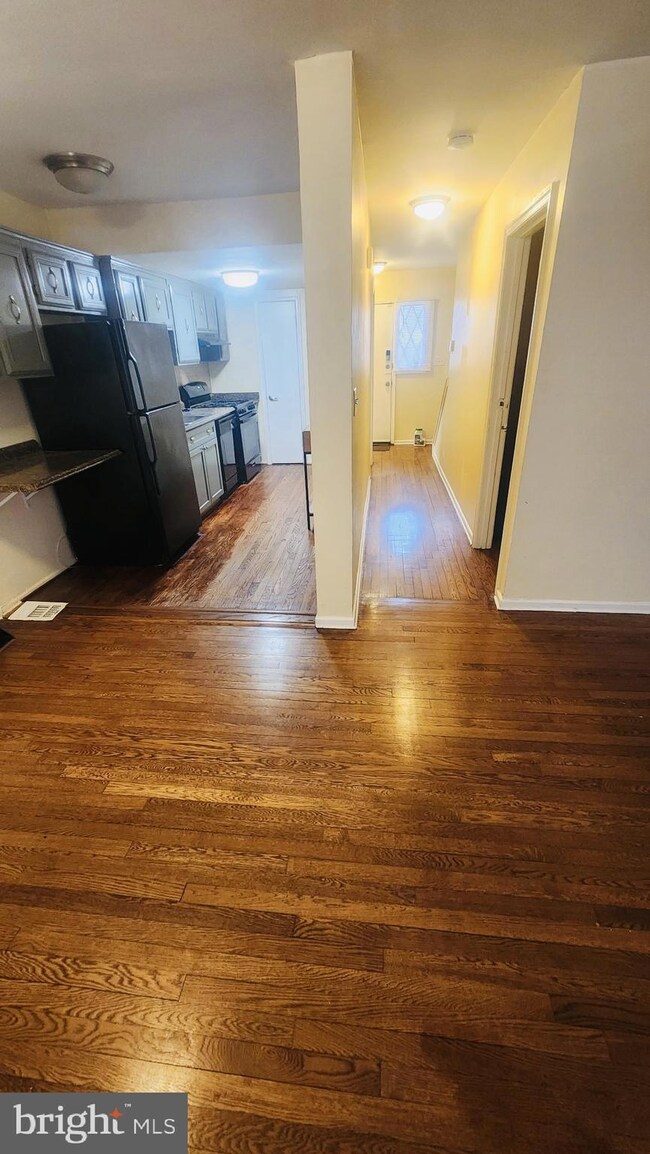 7425 Drumlea Rd, Capitol Heights, MD 20743 - photo 4