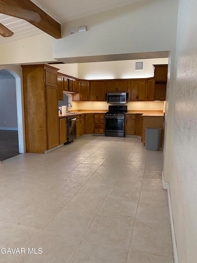 15921 Melva St, Mojave, CA 93501 - photo 7
