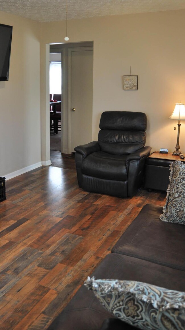 Living Room-5