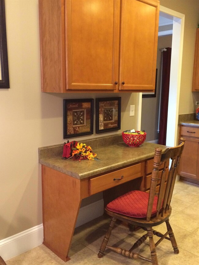 Built-in desk in the kitchen!