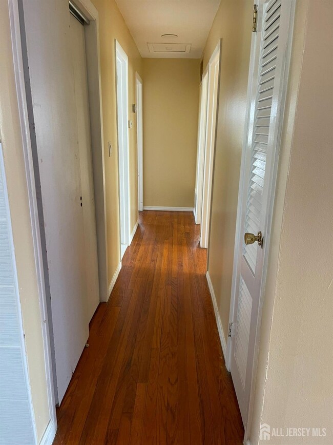 35 Harrison Ave, Carteret, NJ 07008 - photo 7