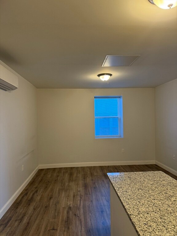 27 W Water St unit 401, Wakefield, MA 01880 - photo 5