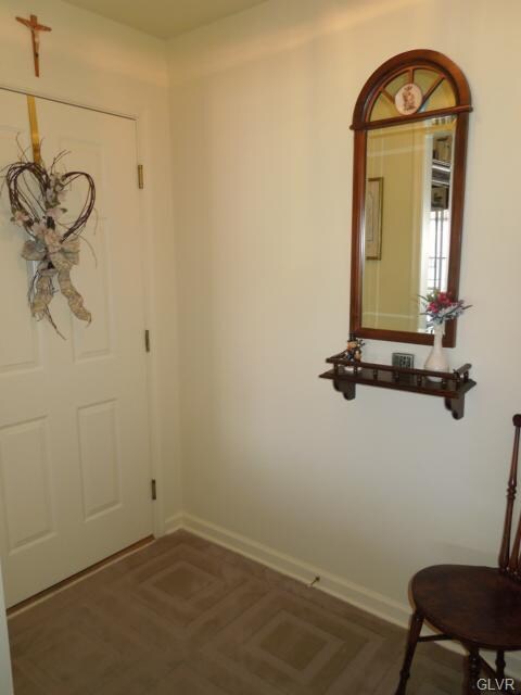 895 Cold Spring Rd, Allentown, PA 18103 - photo 2