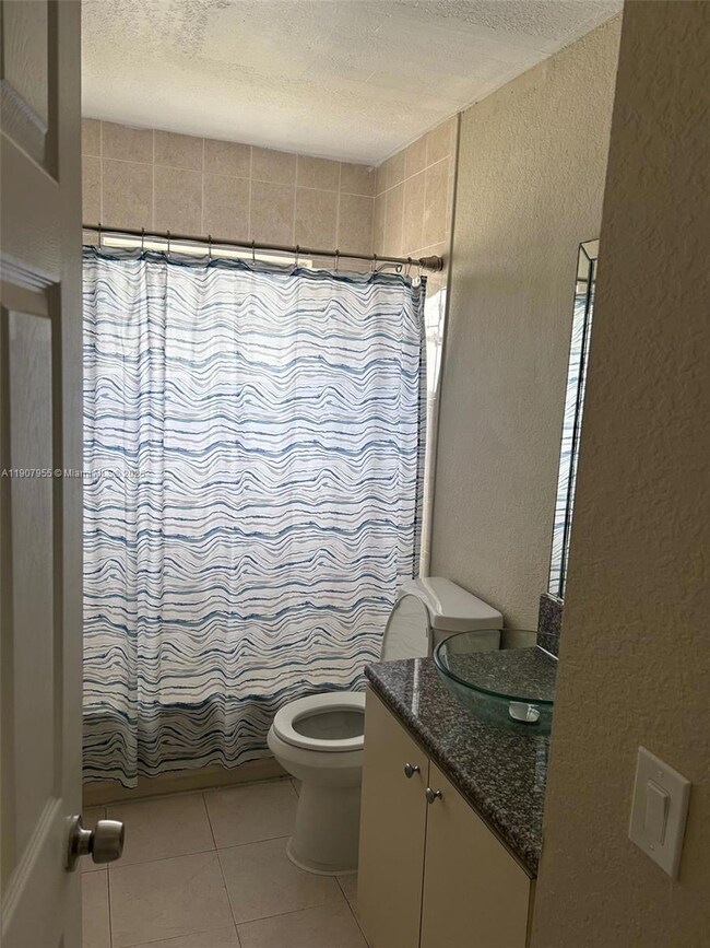 2860 W 80th St unit 1027, Hialeah, FL 33018 - photo 7