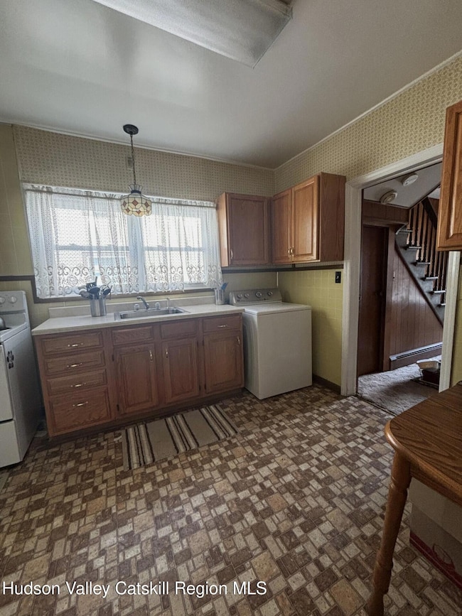 143 N Beacon St, Middletown, NY 10940 - photo 6