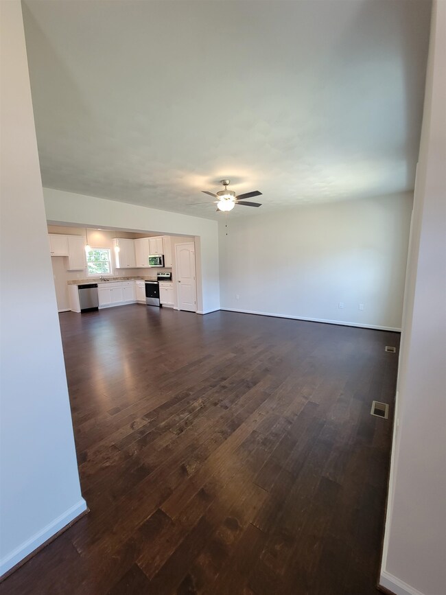 912 New Hope Rd, Staunton, VA 24401 - photo 3