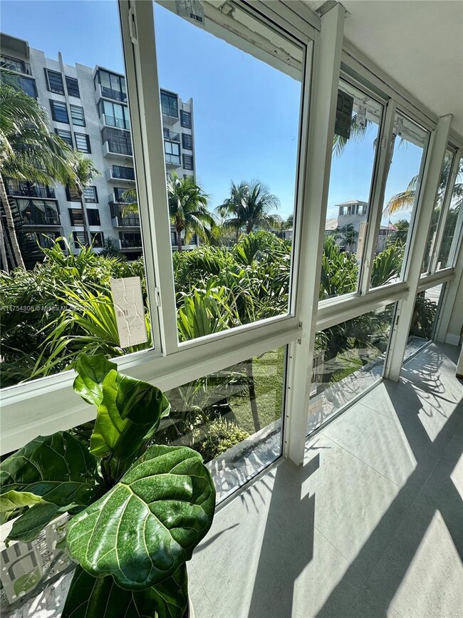 Living View