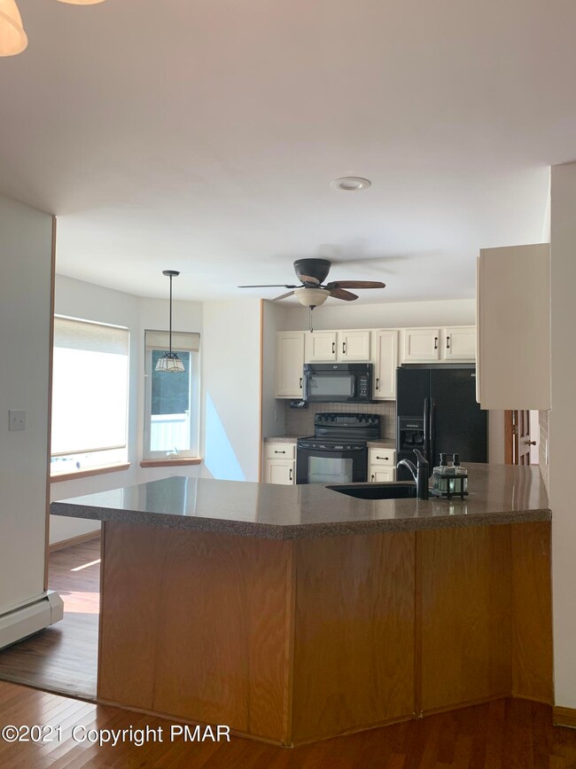 219 Lower Valley Dr, Kunkletown, PA 18058 - photo 7