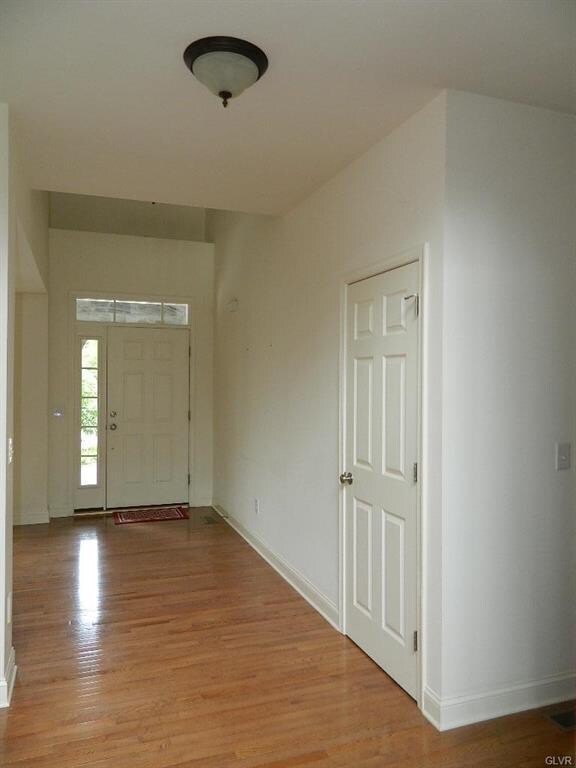 2884 Meadow Lane Dr, Easton, PA 18040 - photo 5