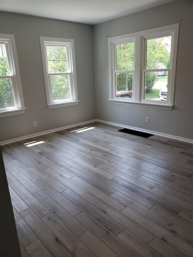 3659 N Colfax St, Gary, IN 46408 - photo 6