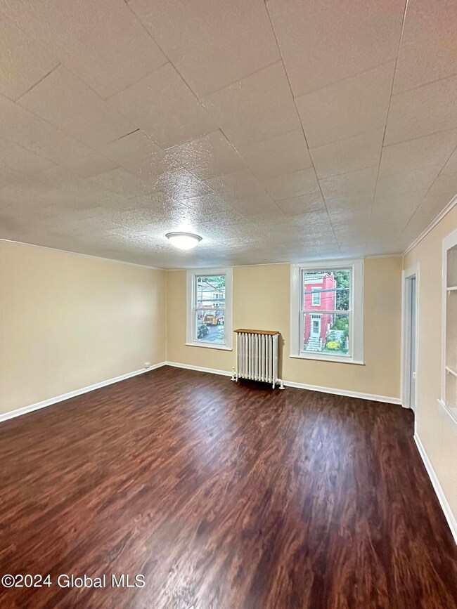 344 2nd Ave unit 2, Albany, NY 12209 - photo 2