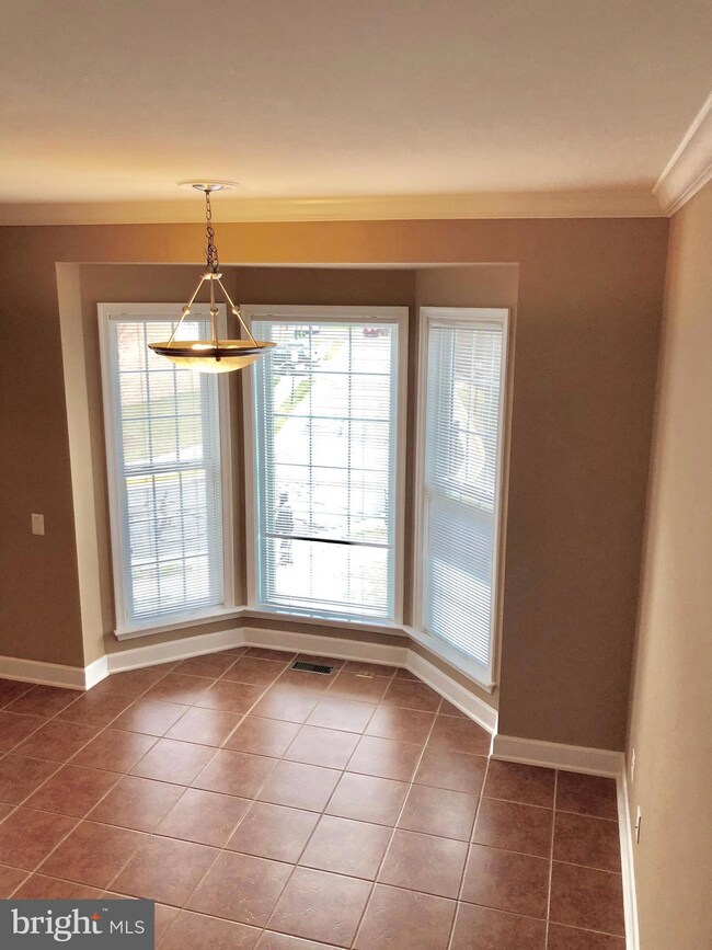 2472 Terra Cotta Cir, Herndon, VA 20171 - photo 7