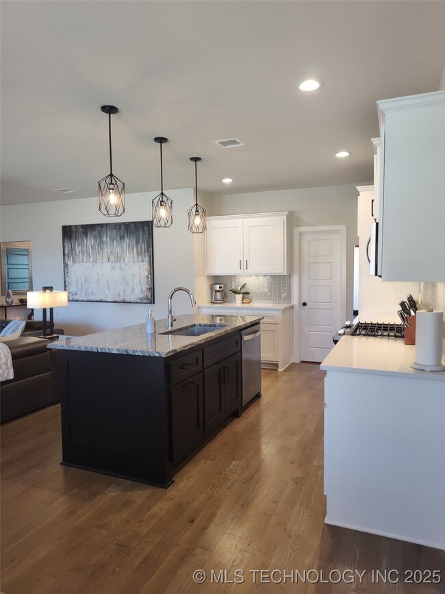 22707 E 102nd Place S, Broken Arrow, OK 74014 - photo 5