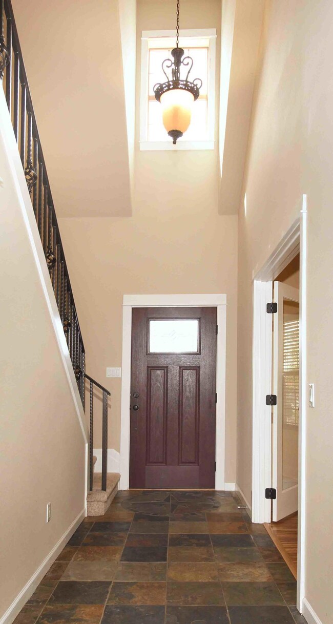 20948 Sage Creek Dr, Bend, OR 97702 - photo 3