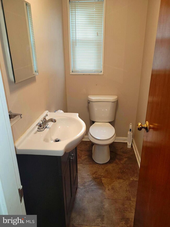 5154 8th St NE, Washington, DC 20011 - photo 5