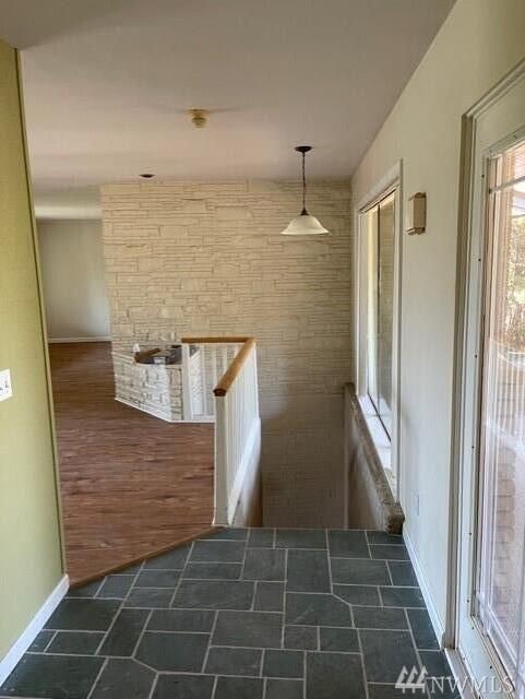 780 10th St NE, East Wenatchee, WA 98802 - photo 3