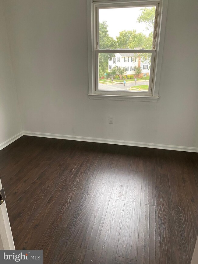 8620 Newton Place, Manassas, VA 20111 - photo 7