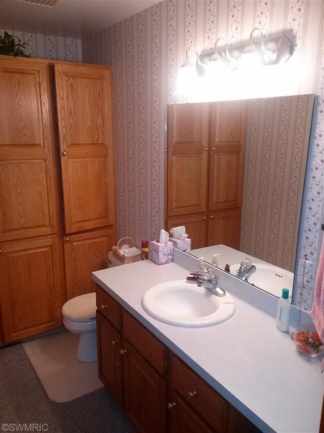 867 Bayou Dr SW, Byron Center, MI 49315 - photo 6