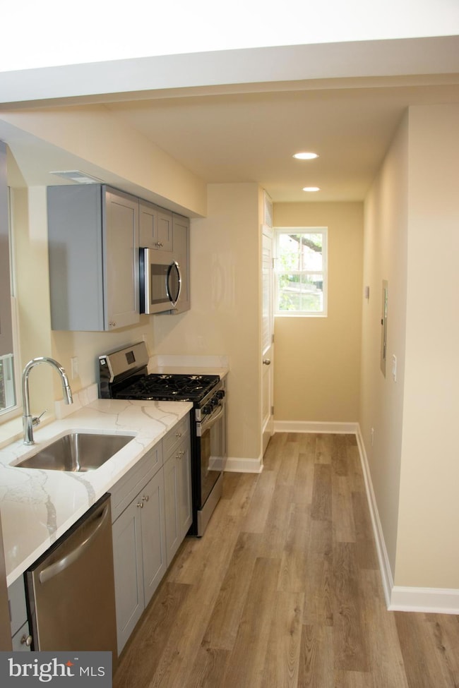 921 52nd St NE, Washington, DC 20019 - photo 3