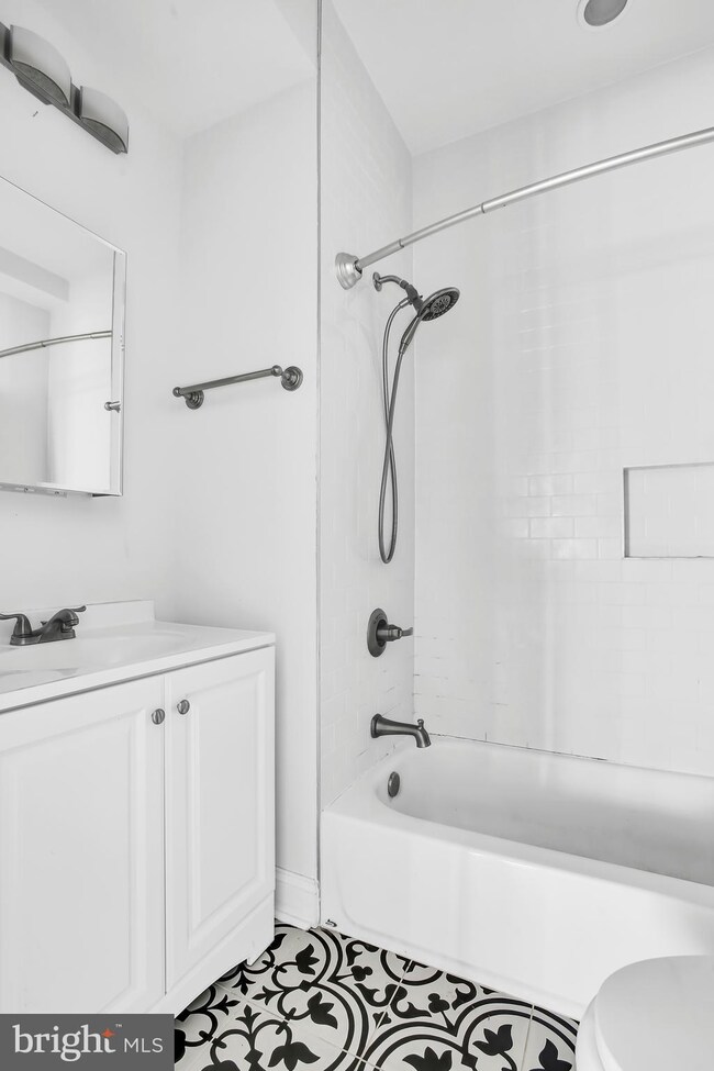 1305 H St NE unit 101, Washington, DC 20002 - photo 7