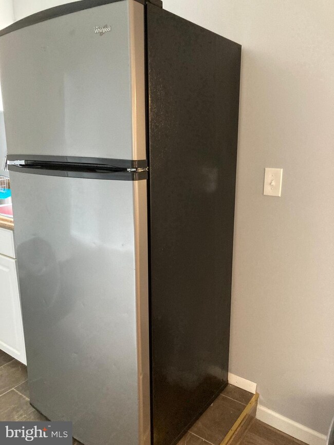 423 Kennedy Ave, Monroe, NJ 08094 - photo 4