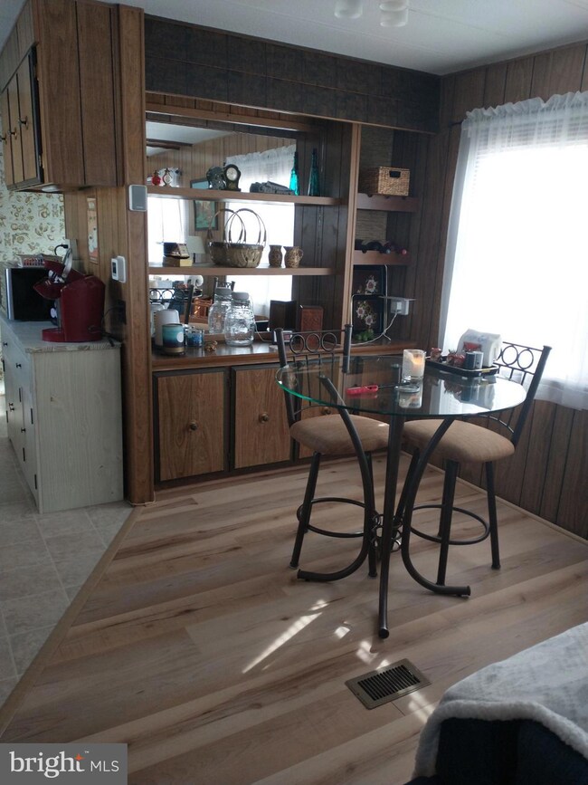 71 Walker Ave, Gettysburg, PA 17325 - photo 3