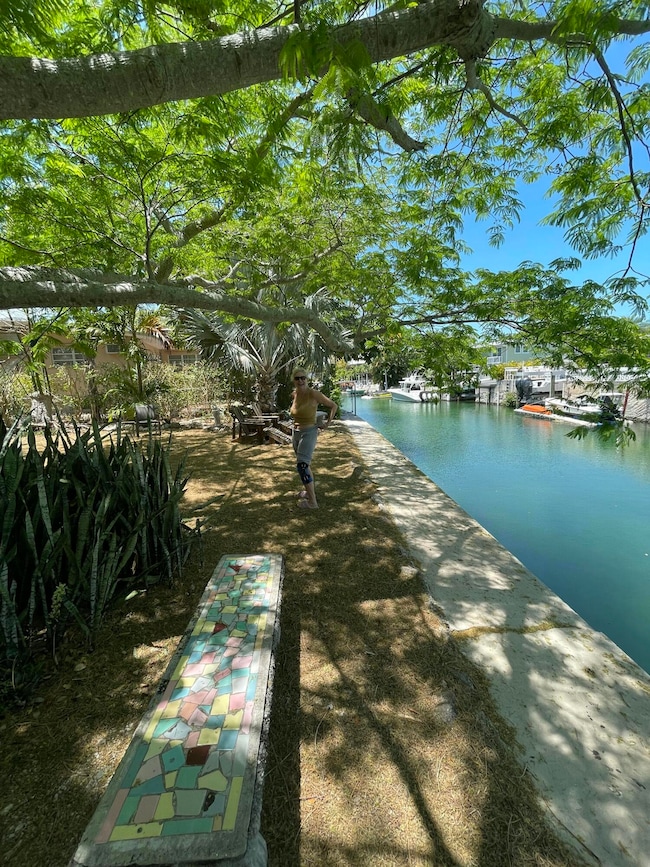 134 Rushton Ln, Tavernier, FL 33070 - photo 4