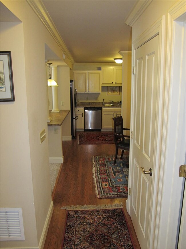 81 S Williams St unit 206, Burlington, VT 05401 - photo 4