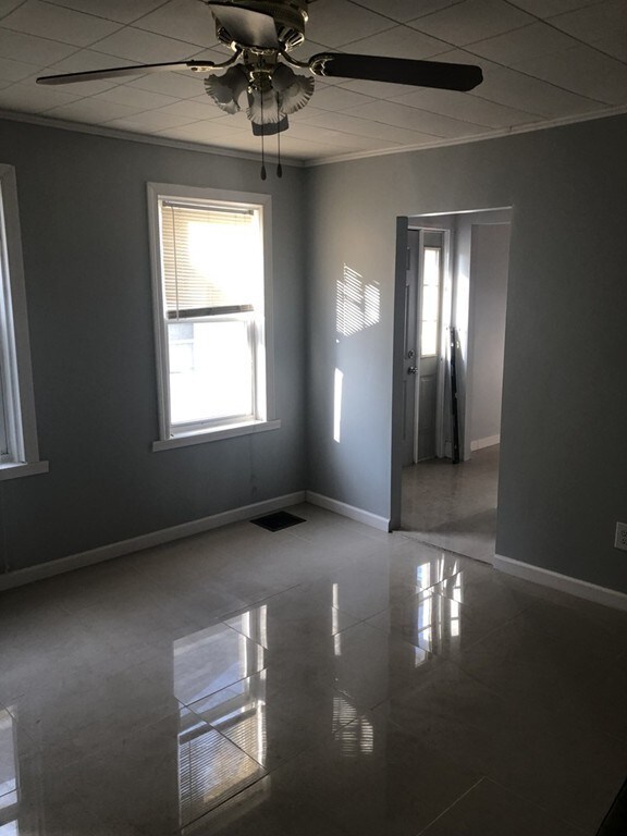 43 Green St, Haverhill, MA 01830 - photo 4