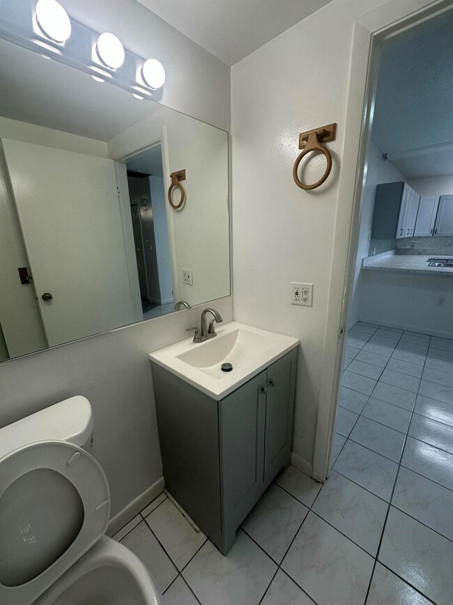 5834 58th Way, West Palm Beach, FL 33409 - photo 7