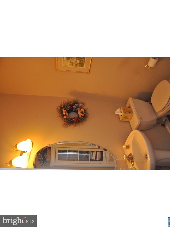 236 Niagara Falls Dr, Wilmington, DE 19808 - photo 7