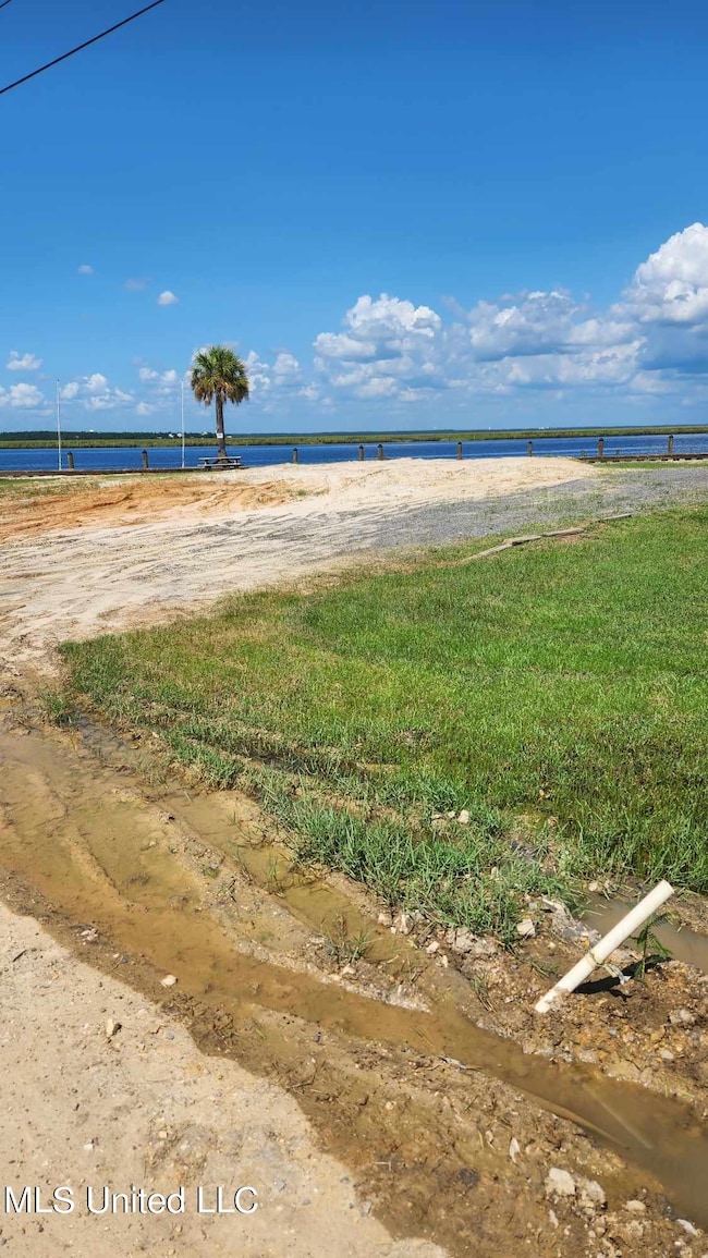 11038 Clleeves St, Shoreline Park, MS 39520 - photo 3