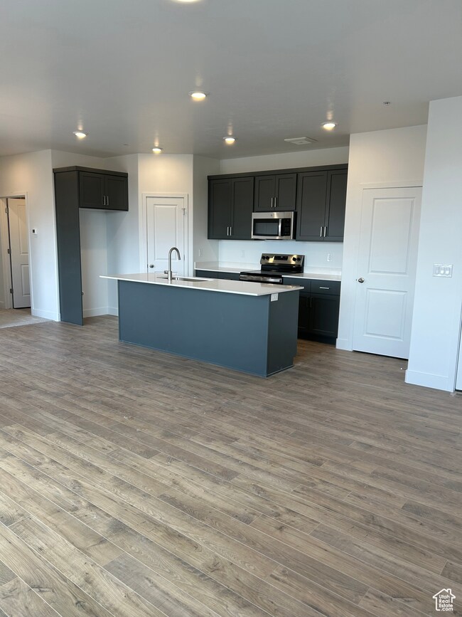 858 S 200 E unit 3 303, Spanish Fork, UT 84660 - photo 4