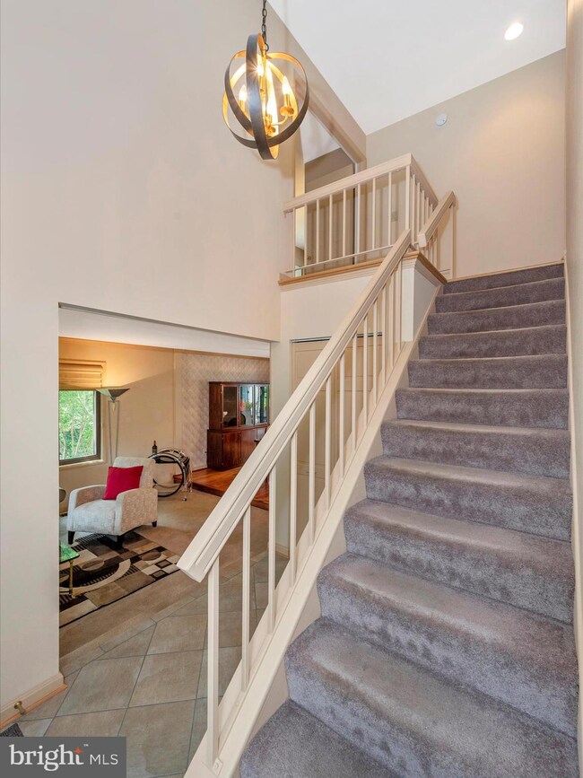 9 Bethany Ct, Montgomery Village, MD 20886 - photo 4