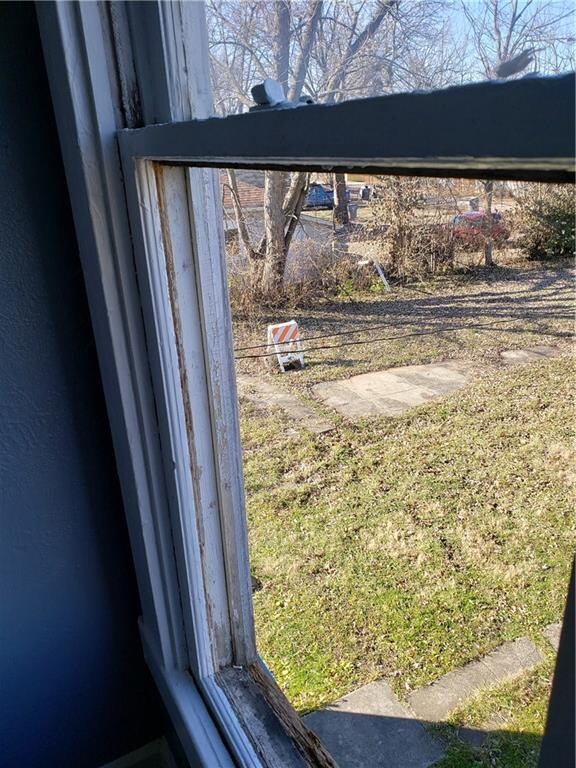 2942 Brookside Ave, Indianapolis, IN 46218 - photo 4