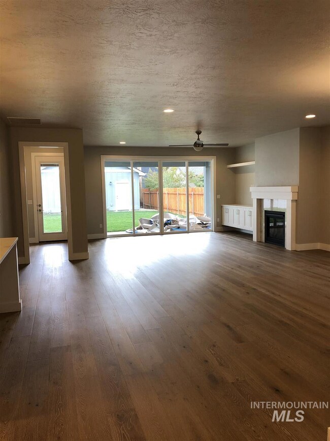 3407 W Bellomy Ln, Boise, ID 83703 - photo 7