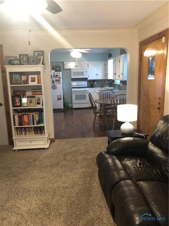 2710 127th St, Toledo, OH 43611 - photo 4