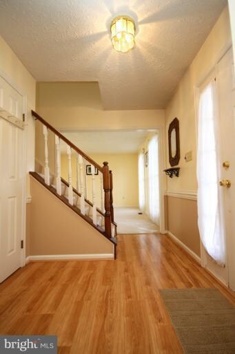 6222 Derby Dr, Frederick, MD 21703 - photo 2