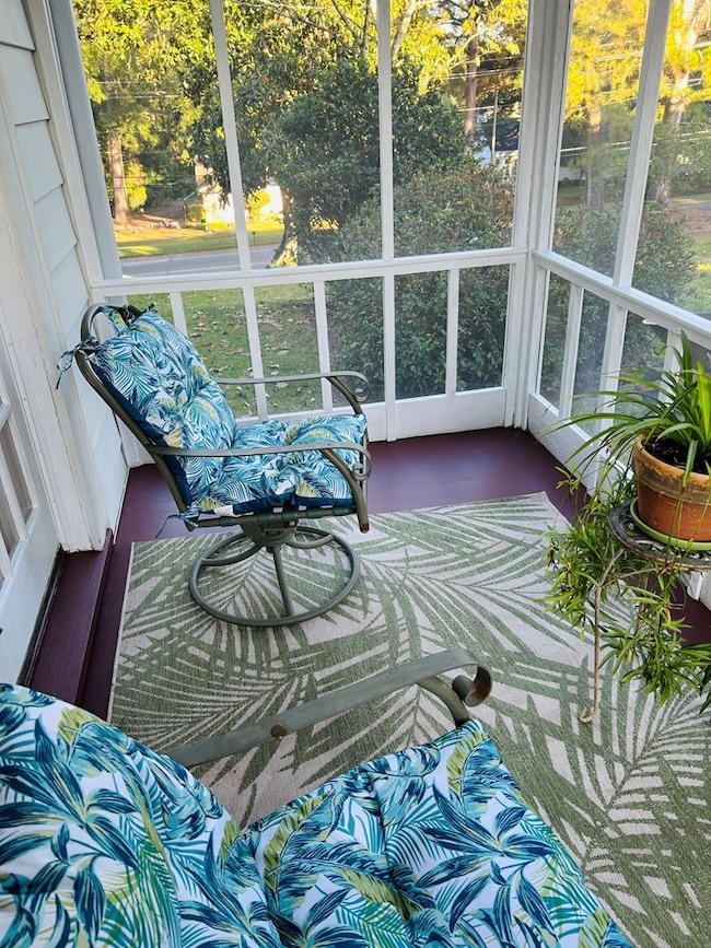 1323 Hill Dr, Laurel, MS 39440 - photo 5