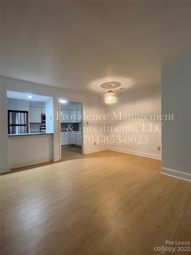 1051 Churchill Downs Ct unit G, Charlotte, NC 28211 - photo 3