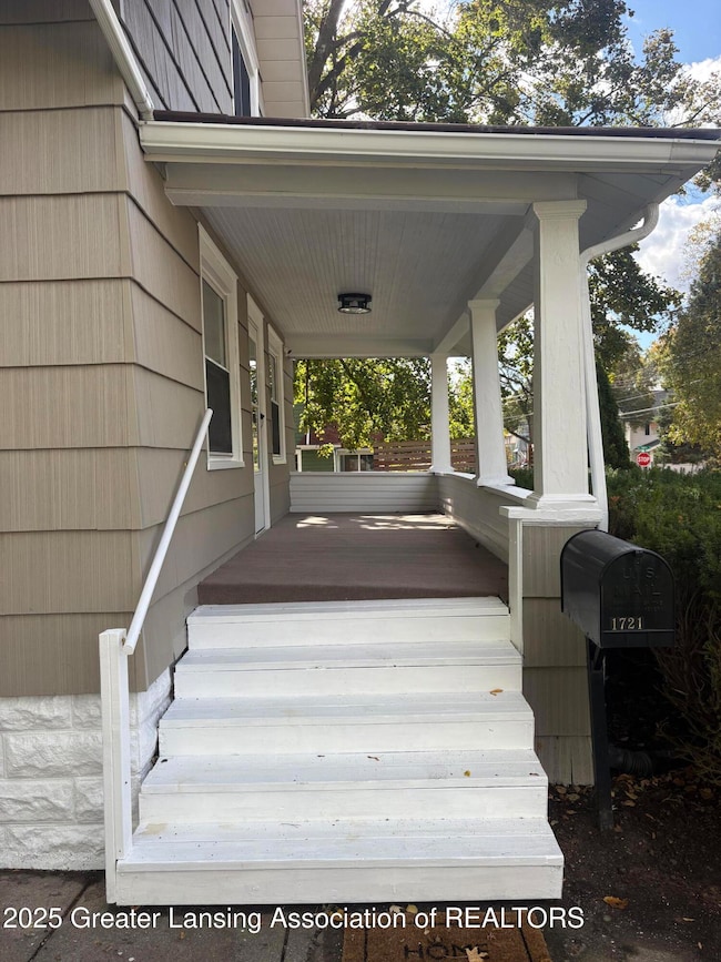 1721 Fletcher St, Lansing, MI 48910 - photo 4