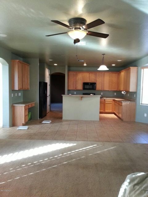 Family Room-Kitchen 3327 S 257th Dr