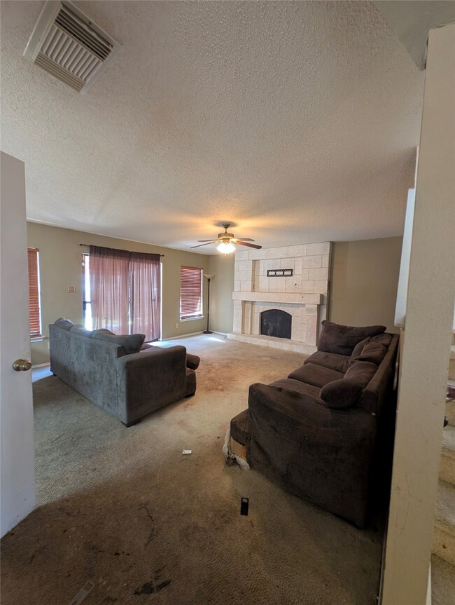 Second living room